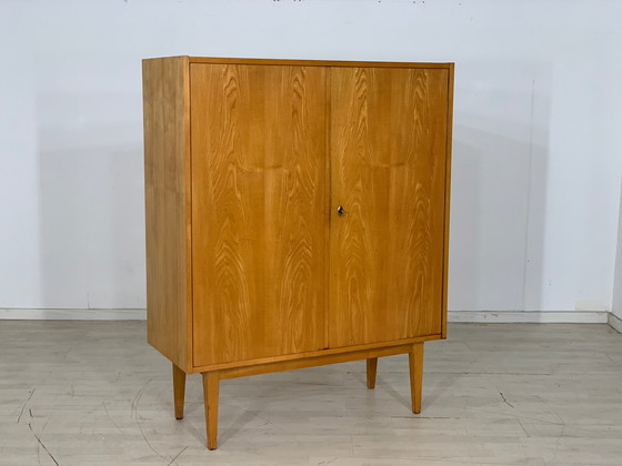 Image 1 of Mid Century armoire à linge armoire à vêtements série 602/b