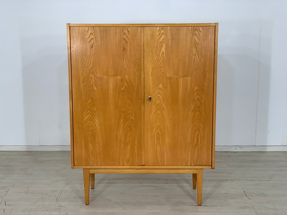 Image 1 of Mid Century armoire à linge armoire à vêtements série 602/b