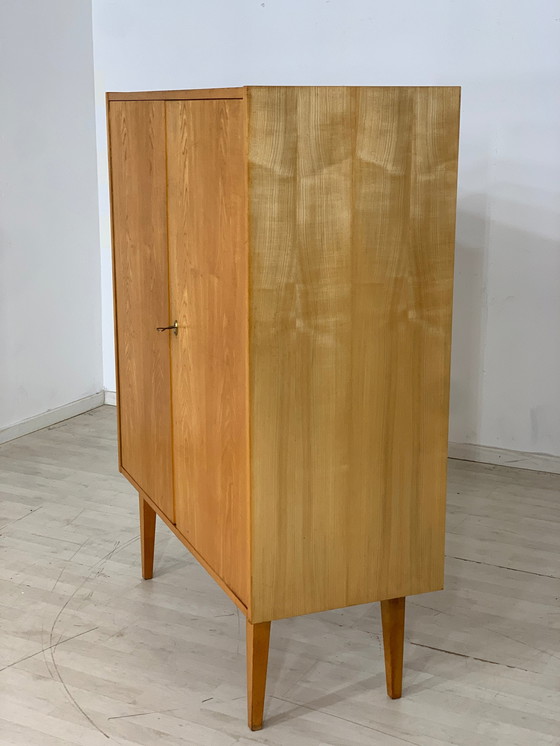 Image 1 of Mid Century armoire à linge armoire à vêtements série 602/b