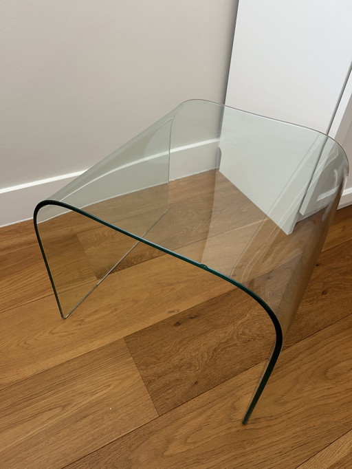 Table d'appoint en verre