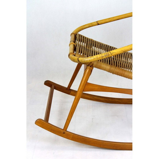 Image 1 of Fauteuil à bascule en rotin du Mid Century, Tchécoslovaquie, années 1960