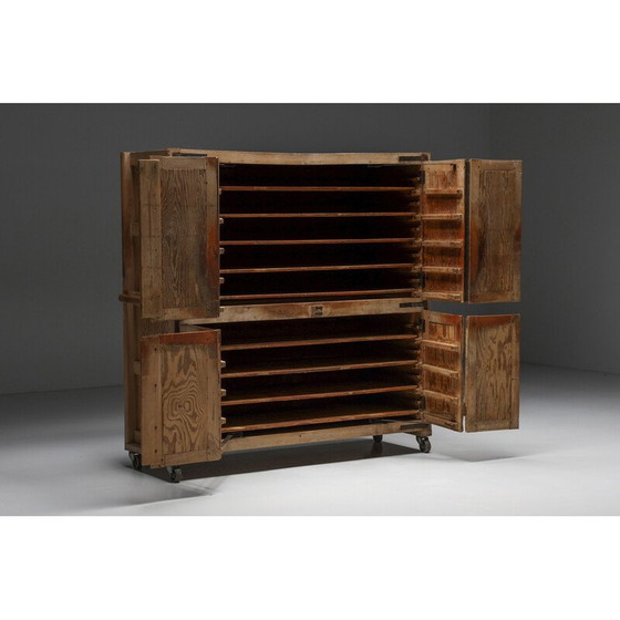 Image 1 of Pièce de rangement vintage en bois de chêne