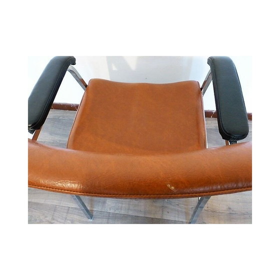Image 1 of Fauteuil vintage en métal et simili cuir marron