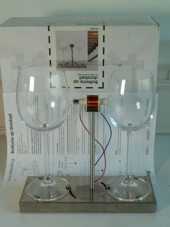 Image 1 of Bottoms Up Doorbell | Droog | Peter Van Der Jagt