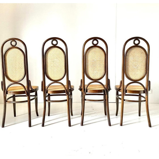 Image 1 of Ensemble de 4 chaises de salle à manger vintage en hêtre courbé dans le style de Thonet, Autriche 1970