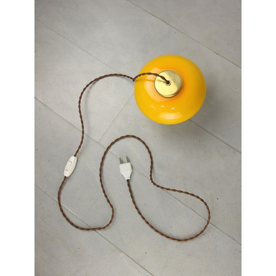 Image 1 of Lampe vintage en verre et laiton