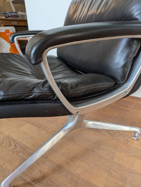 Image 1 of Fauteuil vintage