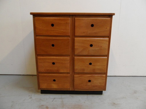 Commode vintage