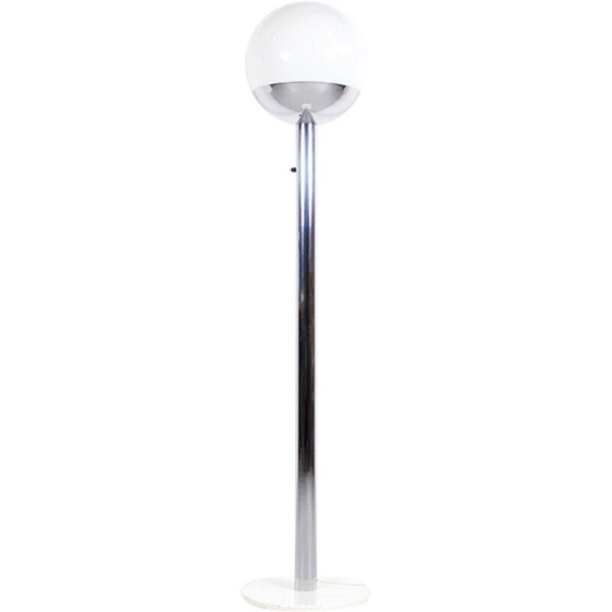 Image 1 of Lampadaire vintage modèle P 428 en acier chromé et verre par Pia Guidetti Crippa pour Luci Illuminazione, 1970