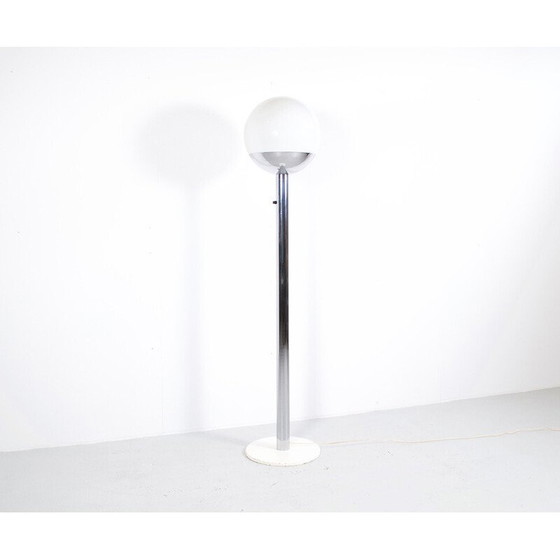 Image 1 of Lampadaire vintage modèle P 428 en acier chromé et verre par Pia Guidetti Crippa pour Luci Illuminazione, 1970