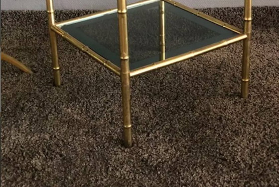 Image 1 of Table d'appoint vintage en laiton et verre teinté de la Maison Baguès, France 1960