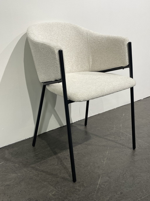 Chaises de salle à manger Xl Stock