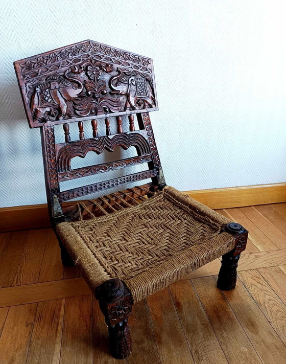 Image 1 of 2X Chaises Basses Traditionnelles, Indonésie 