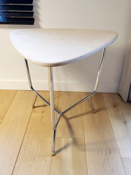 Table d'appoint tripode avec plateau en chrome et bois, années 1960