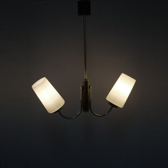 Image 1 of Lampe suspendue à 2 bras en laiton, 1940