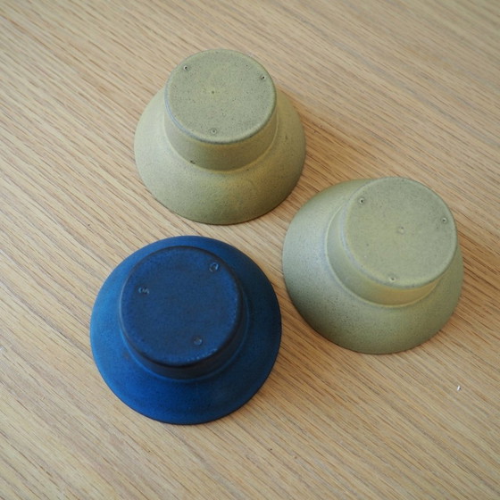 Image 1 of 1960S-1970S Ensemble de 3 bougeoirs en céramique Zweitse Landheer pour Cor Unum