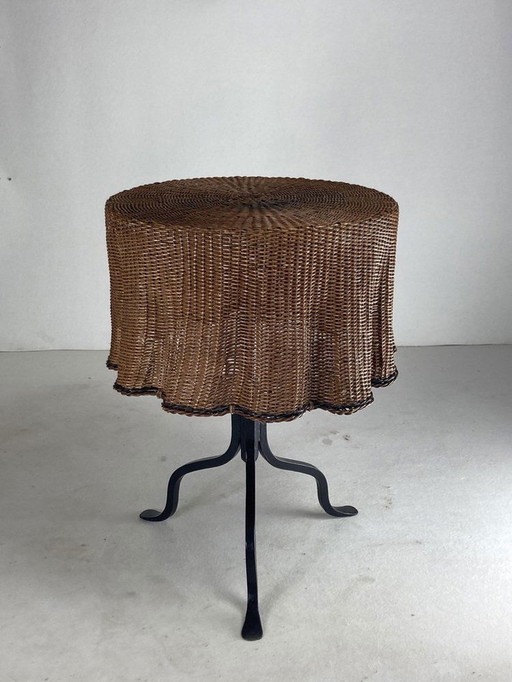 Table d'appoint ondulée, 1960S