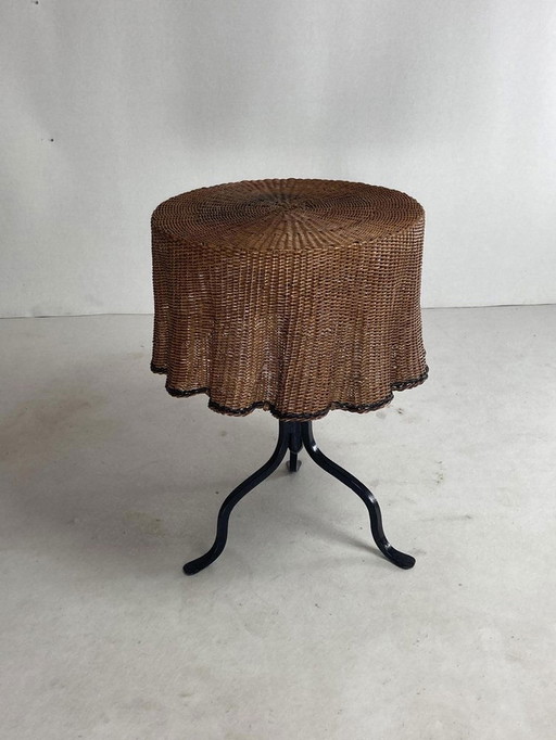 Table d'appoint ondulée, 1960S