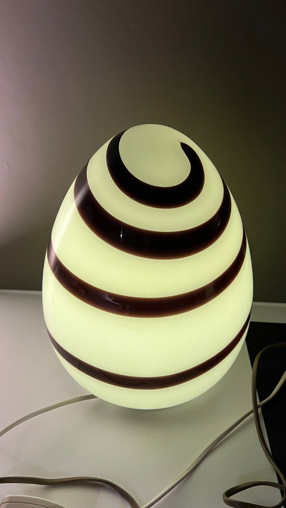 Image 1 of Ilu Lamp Vetro Line Zebra en forme d'oeuf