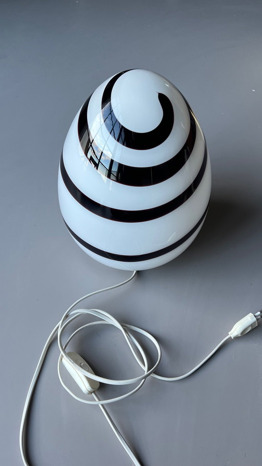 Ilu Lamp Vetro Line Zebra en forme d'oeuf