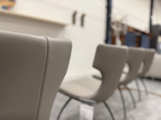 Image 1 of 4 Leolux Callas Dining Chair Senso Mist Leather