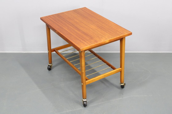 Image 1 of Table d'appoint à roulettes en teck, 1960S, Danemark