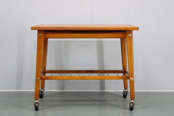 Image 1 of Table d'appoint à roulettes en teck, 1960S, Danemark