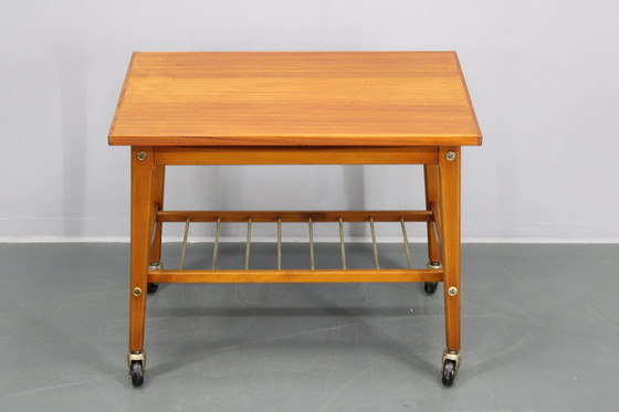 Image 1 of Table d'appoint à roulettes en teck, 1960S, Danemark