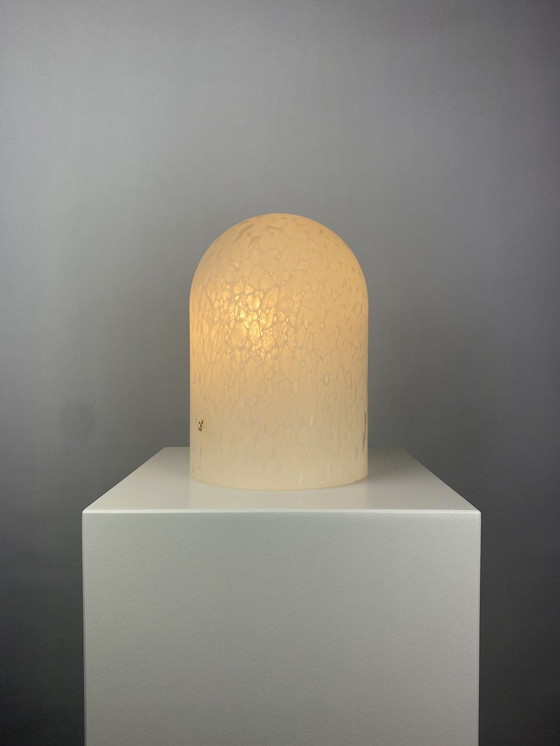 Image 1 of Lampe de table à dôme en cristal blanc Peill And Putzler 1970