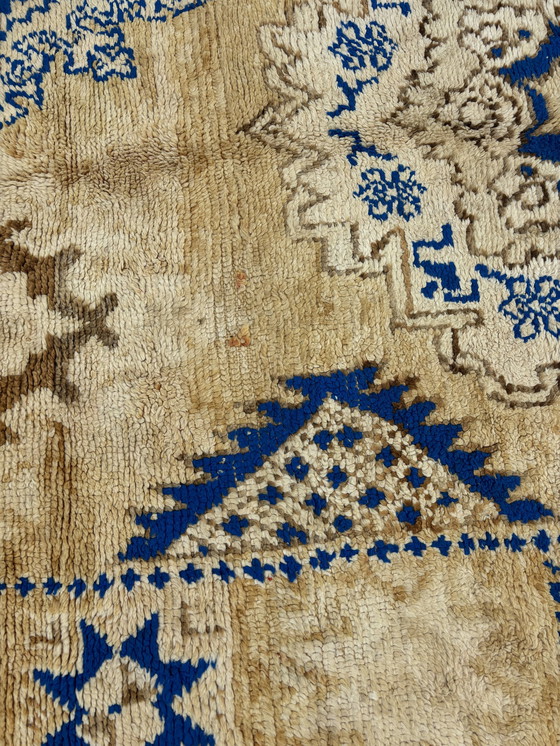 Image 1 of Atlas - Tapis marocain en laine jaune