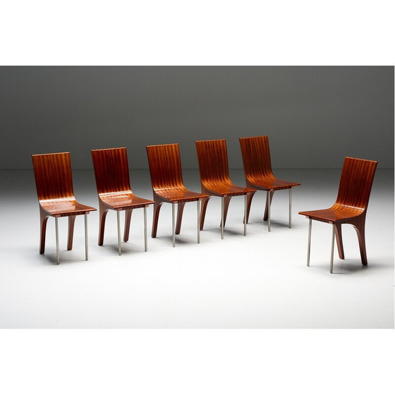 Image 1 of Chaises de salle à manger postmodernes en noyer, Italie 1980