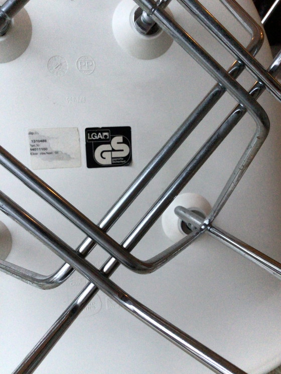 Image 1 of Chaise Dar Eames Original