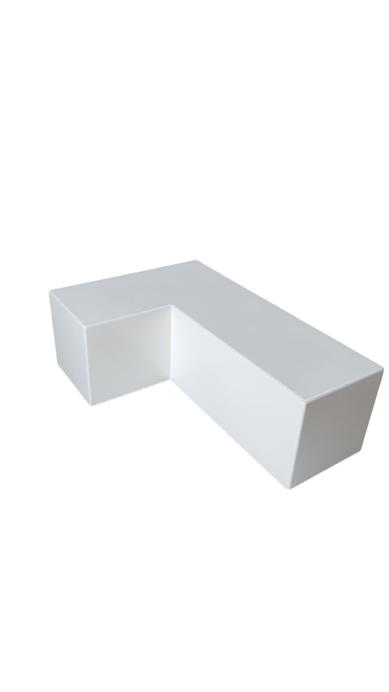 Image 1 of Table basse vintage en forme de L 1980S