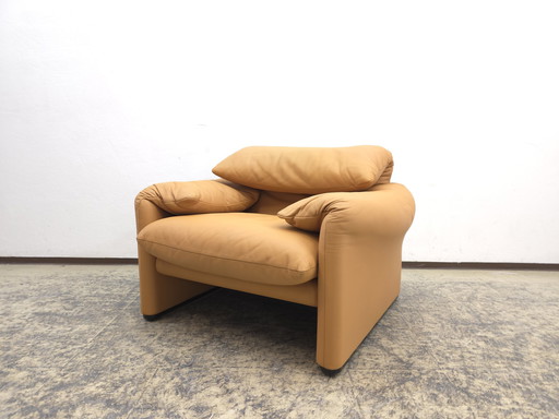 Cassina Maralunga Fauteuil Chaise Fauteuil design en cuir Magistretti