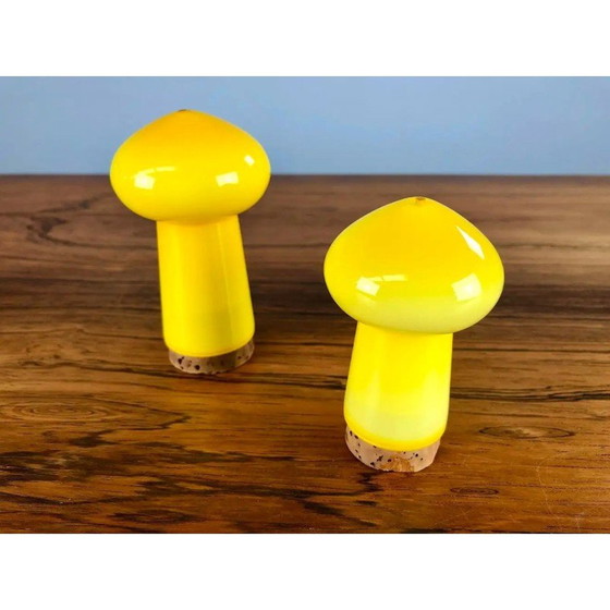 Image 1 of Ensemble sel et poivre vintage danois en verre jaune par Michael Bang pour Holmegaard, 1970