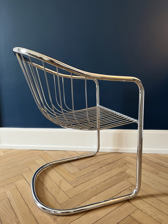 Image 1 of 2x Fauteuils Cantilever