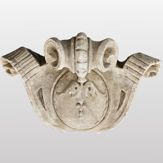 Image 1 of Haut-relief vintage en forme de corne de bélier en plâtre gris, France 1980