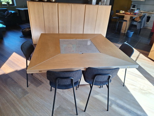 Table circulaire Pauvers-Van den Berghe