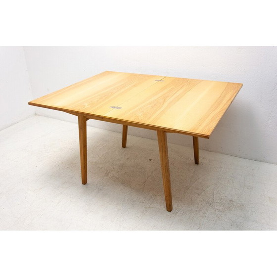 Image 1 of Table pliante vintage en bois de frêne et de hêtre par Bohumil Landsman pour Jitona, Tchécoslovaquie 1970