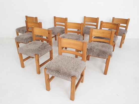 Image 1 of Ensemble de 10 chaises de salle à manger en bois de pin dans le style d'Ate Van Apeldoorn, Pays-Bas, années 1970