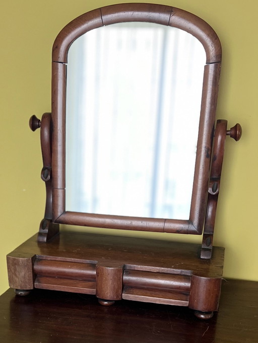 Miroir de coiffeuse ancien