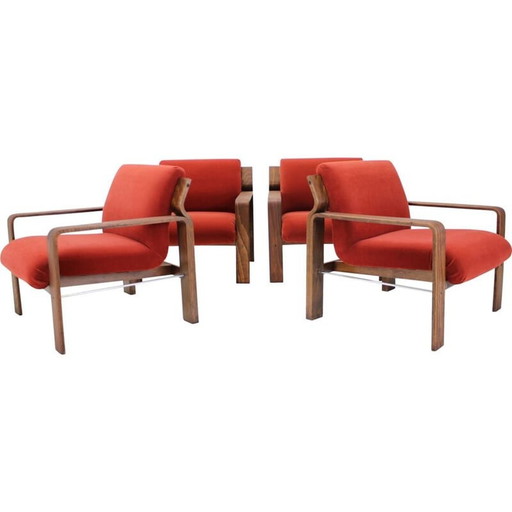 Fauteuil du milieu du siècle par Ludvík Volák pour Dřevopodnik Holešov, Tchécoslovaquie années 1960.