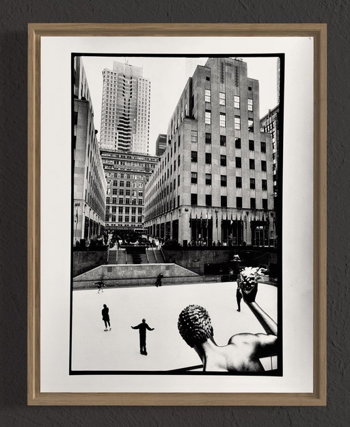 Michel Pinel 1949-2022 Superbe Photo De New York En Hiver Avec Les Patineurs 