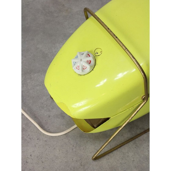 Image 1 of Lampe de table jaune italienne Mid Century