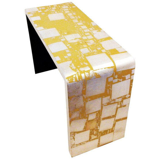 Image 1 of Table d'appoint vintage en laque ivoire et feuille d'argent, 1970