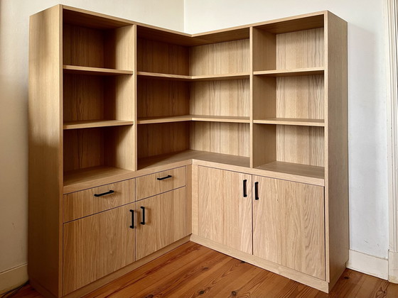 Image 1 of Magnifique nouveau meuble d'angle sur mesure