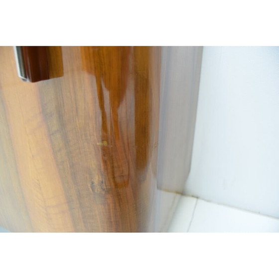 Image 1 of Paire de tables de chevet vintage en bois et verre par Jindrich Halabala, Tchèque 1950