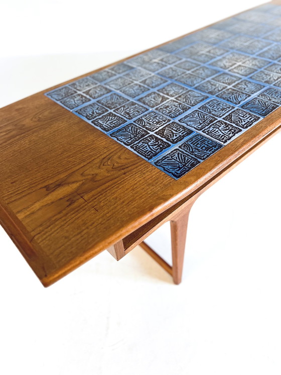 Image 1 of Table basse danoise en teck et céramique années 60