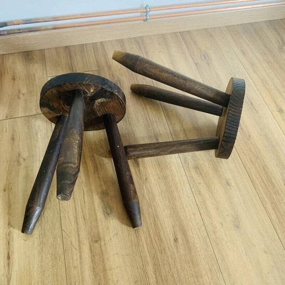 Image 1 of Paire de tabourets tripodes vintage avec sièges ronds et pieds crayons