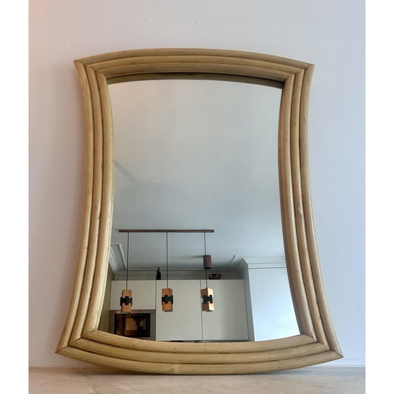 Image 1 of Miroir vintage à cadre en rotin évasé, France 1970